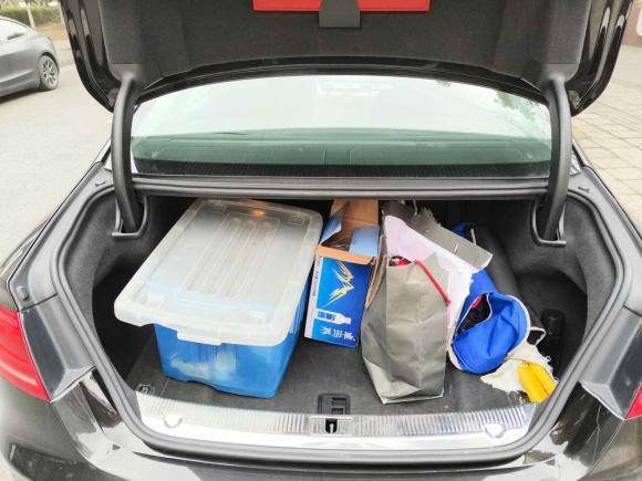 [成都·川A] 二手奥迪奥迪A82012款 A8L 45 TFSI quattro舒适型