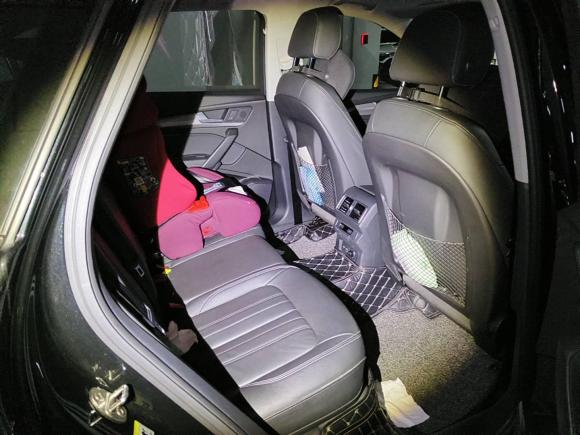 [广州·粤A] 二手奥迪奥迪Q5L2020款 45 TFSI 尊享时尚型