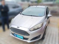 [芜湖·皖B]福特&nbsp;&nbsp;嘉年华&nbsp;&nbsp;2013款两厢1.5L手动风尚型