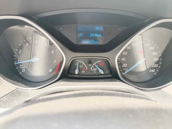 [义乌·浙G] 二手福特福克斯2012款 三厢 1.6L 手动舒适型