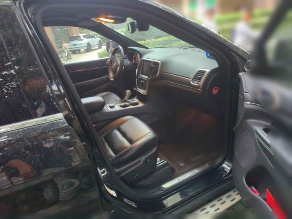 [上海·皖A] 二手Jeep大切诺基2016款 3.0L 舒享导航版