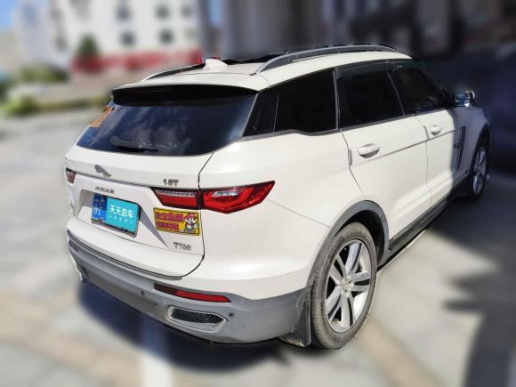 [南通·苏F] 二手众泰众泰T7002017款 1.8T 双离合尊贵型