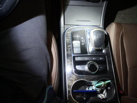 [上海·沪A] 二手比亚迪唐新能源2015款 2.0T 四驱旗舰型