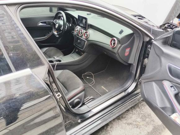 [杭州·浙A] 二手奔驰奔驰CLA2015款 CLA 220 4MATIC