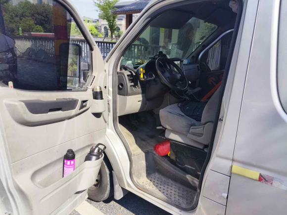 [杭州·浙A] 二手东风御风御风2020款 2.3T经济型标配版VAN车短轴中顶3座WP2.3