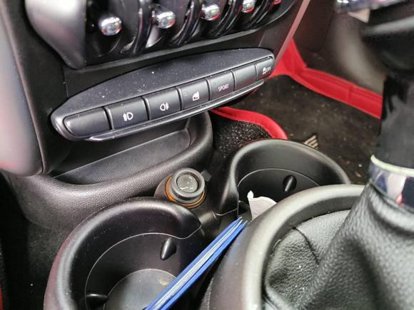 [义乌·浙G] 二手MINIMINI COUNTRYMAN2011款 1.6L COOPER Fun