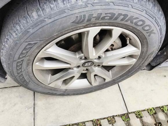 [佛山·豫A] 二手现代胜达2013款 2.0T 自动四驱尊贵型