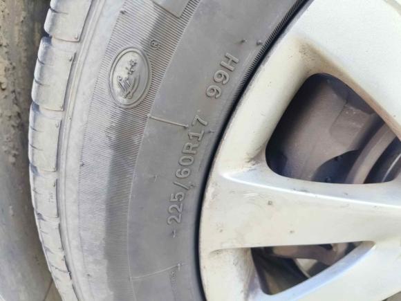 [西安·陕U] 二手别克别克GL82011款 2.4L LT豪华商务行政版