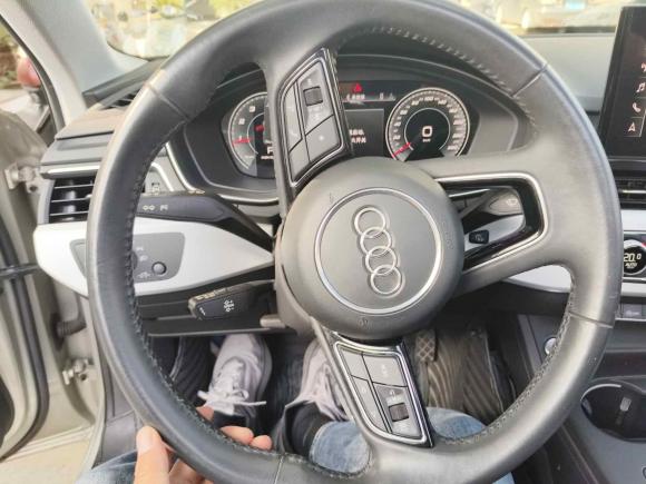 [南通·苏F] 二手奥迪奥迪A4L2020款 40 TFSI 豪华动感型