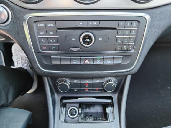 [广州·粤A] 二手奔驰奔驰CLA2016款 CLA 220 4MATIC