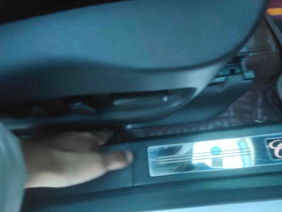 [南京·苏L] 二手凯迪拉克凯迪拉克SRX2013款 3.0L 精英型