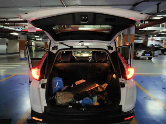 [佛山·鄂A] 二手本田本田CR-V2017款 240TURBO CVT两驱舒适版