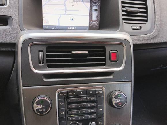 [上海·沪E] 二手沃尔沃沃尔沃V602014款 T5 智雅版