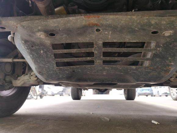 [深圳·粤B] 二手黄海黄海N32017款 2.4T自动两驱至尊版4K22D4T