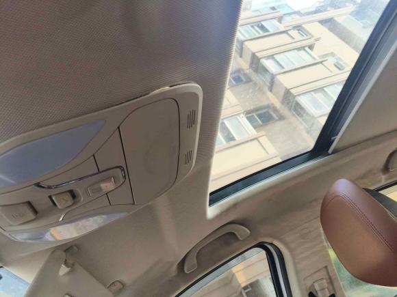 [上海·苏A] 二手东南东南DX72015款 1.5T 自动尊贵型