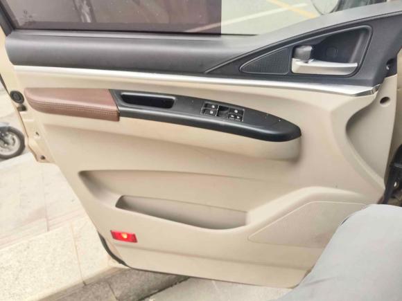 [杭州·浙B] 二手东风风行菱智2017款 M5L 1.6L 7座舒适型