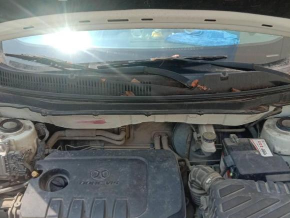 [嘉兴·浙J] 二手北京汽车绅宝X352016款 1.5L 手动豪华版