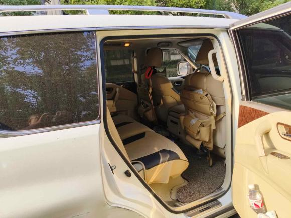 [金华·浙G] 二手日产途乐2018款 4.0L 旗舰型