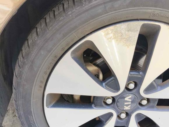 [宁波·浙B] 二手起亚起亚K22012款 两厢 1.6L AT Premium