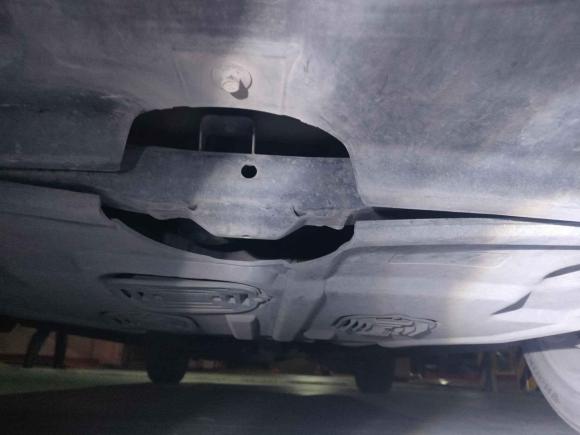 [西安·陕A] 二手奔腾奔腾X802015款 2.0L 自动舒适周年纪念型