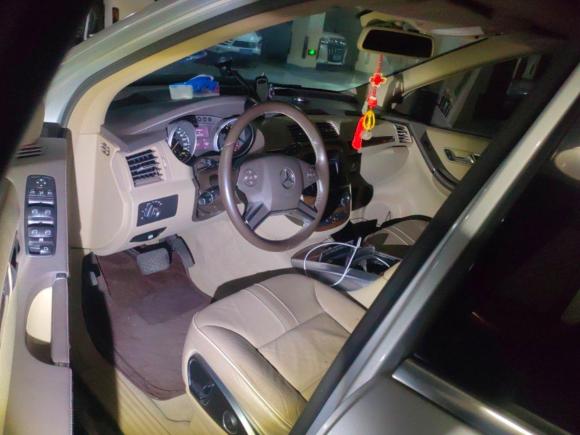 [上海·沪A] 二手奔驰奔驰R级2011款 R 350 L 4MATIC