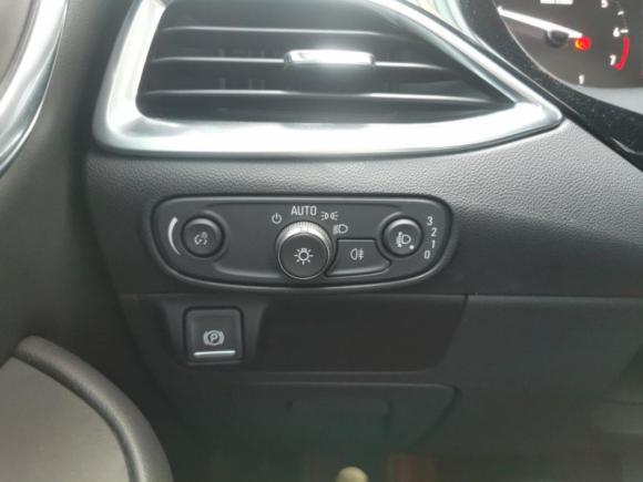 [南京·苏A] 二手别克昂科旗2020款 28T 两驱尊贵型