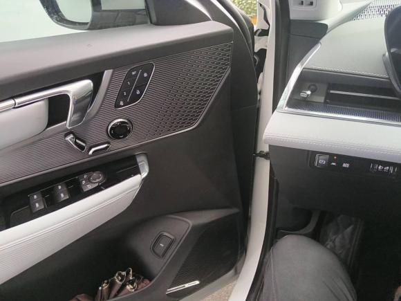 [上海·沪A] 二手别克别克E52023款 臻享标准续航版