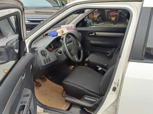 [苏州·苏E] 二手铃木雨燕2012款 1.3L 手动超值版