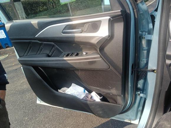 [杭州·浙A] 二手长城金刚炮2022款 2.0T手动柴油四驱精英型长箱平箱GW4D20M