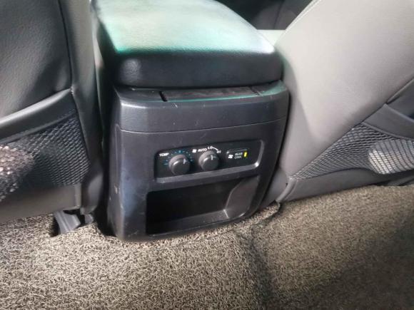 [深圳·粤B] 二手丰田普拉多2004款 GX 2.7自动车型