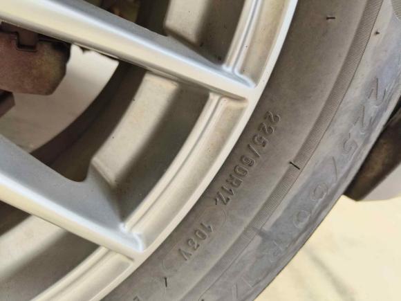 [南通·皖M] 二手斯巴鲁傲虎2010款 3.6R豪华版