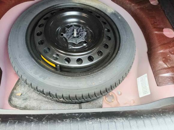 [武汉·鄂A] 二手别克君威2014款 2.4L SIDI豪华时尚型