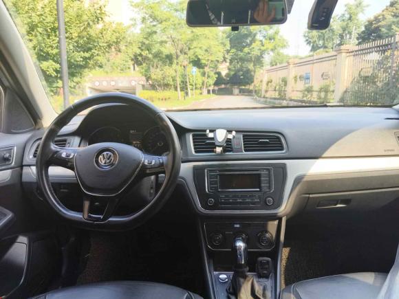 [上海·沪C] 二手大众朗行2017款 180TSI DSG舒适版