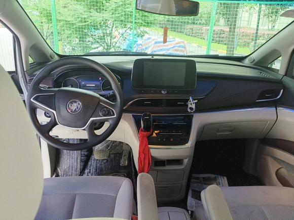 [上海·苏U] 二手别克别克GL82023款 陆上公务舱 舒适型