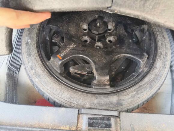 [南昌·赣A] 二手凯迪拉克凯迪拉克SRX2014款 3.0L 舒适型