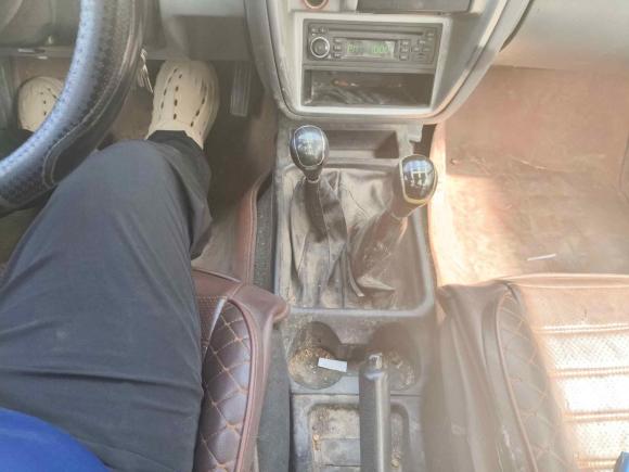 [青岛·鲁U] 二手东风锐骐2015款 2.4L四驱 经典款长货箱ZG24