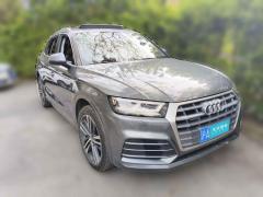 [上海·沪A] 奥迪奥迪Q5L2018款 40 TFSI 荣享时尚型 国VI