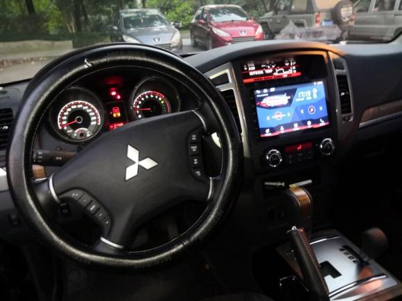 [杭州·鄂D] 二手三菱帕杰罗2019款 3.0L 自动标准版