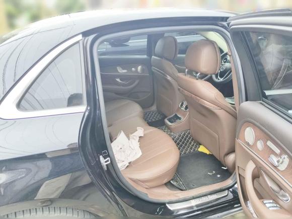 [南昌·赣A] 二手奔驰奔驰E级2022款 改款二 E 300 L 豪华型