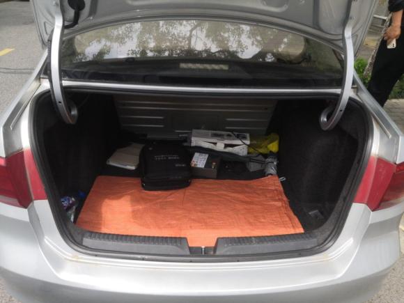 [上海·蒙A] 二手大众桑塔纳2013款 1.6L 手动风尚版