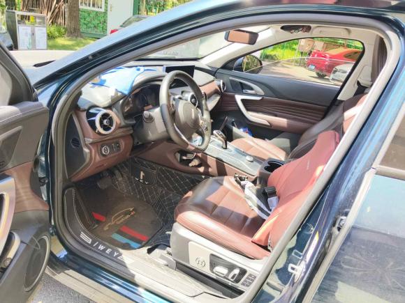 [上海·沪D] 二手魏牌魏牌 VV72020款 2.0T 旗舰型