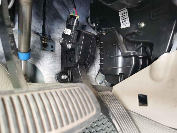 [青岛·鲁B] 二手现代北京现代i302009款 1.6L 自动舒享型