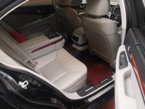 [北京·京A] 二手红旗红旗H72013款 3.0L 尊贵型