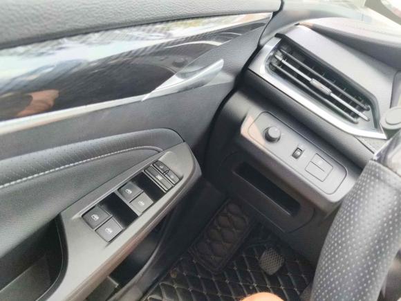 [成都·川A] 二手上汽大通MAXUS大通G502021款 1.5T 手动畅游B