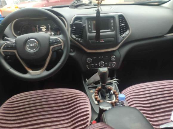 [济南·鲁A] 二手Jeep自由光2016款 2.4L 领先版