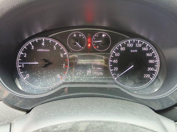 [上海·苏L] 二手日产骐达TIIDA2011款 1.6L CVT豪华型