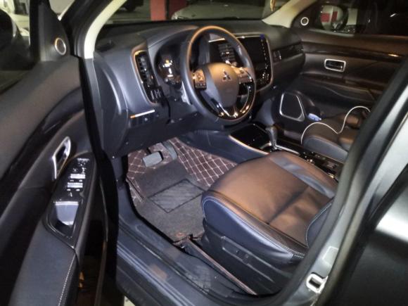 [北京·京H] 二手三菱欧蓝德2018款 2.4L 四驱精英版 5座