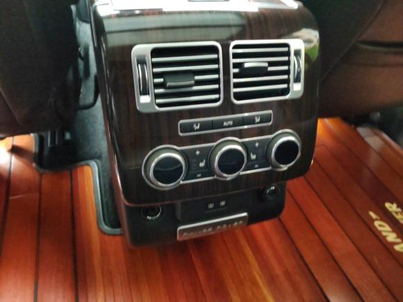 [上海·沪D] 二手路虎揽胜2016款 3.0 SC V6 Vogue 加长版