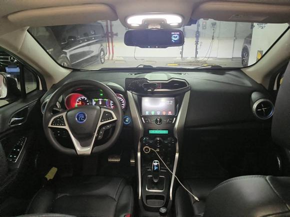 [上海·沪A] 二手比亚迪元新能源2018款 EV360 智联炫酷型