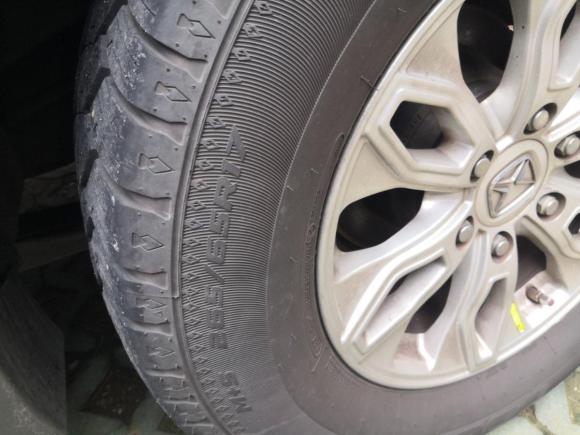 [无锡·苏B] 二手江铃驭胜S3502014款 2.4T 自动两驱柴油豪华天窗版5座